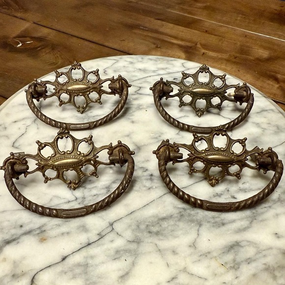 SETof4 Antique Ornate Brass Hardware French Provincial Victorian Drawer Pull 3